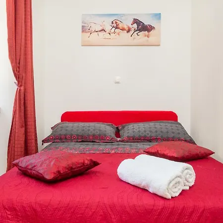 Jardin 3* Сплит