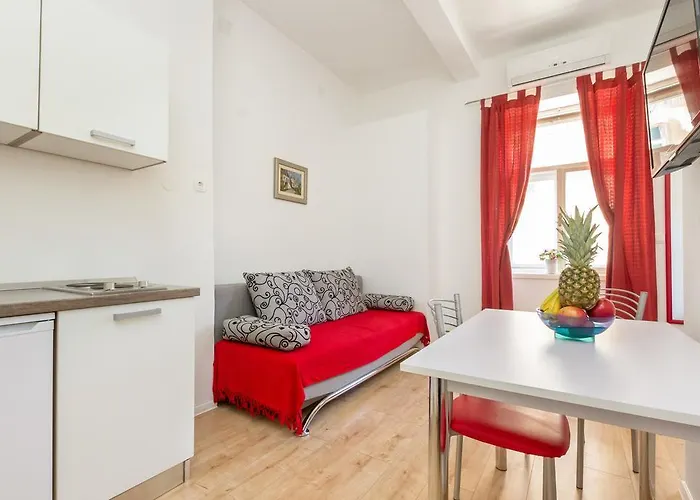 Guest house Jardin 3*