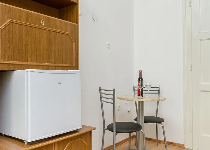 ゲストハウス Jardin